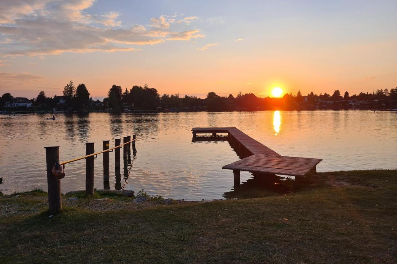 HAuszeit - Zeit für dich - Zeit am See Neufeld an der Leitha Exterior foto